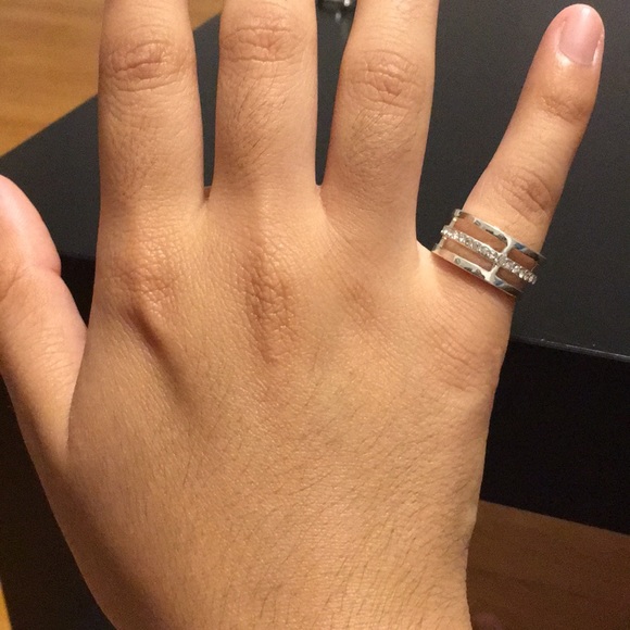 Silver ring - Picture 4 of 4